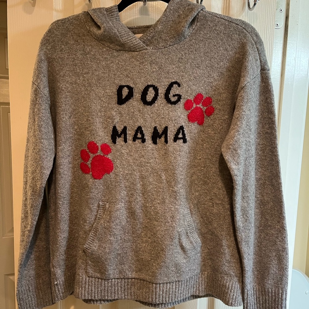 “Dog Mama” gray sweatshirt with red hearts